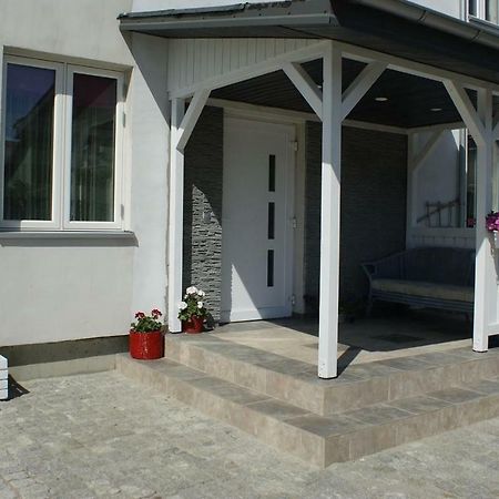 Pokoje Goscinne U Znajomej Ujście-Darłowskie Exterior photo
