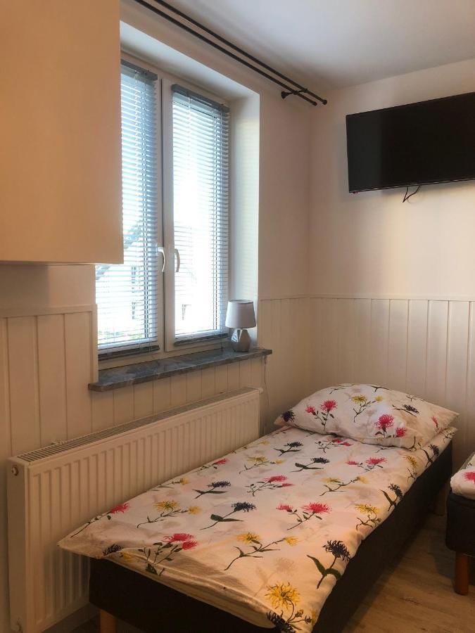 Pokoje Goscinne U Znajomej Ujście-Darłowskie Exterior photo
