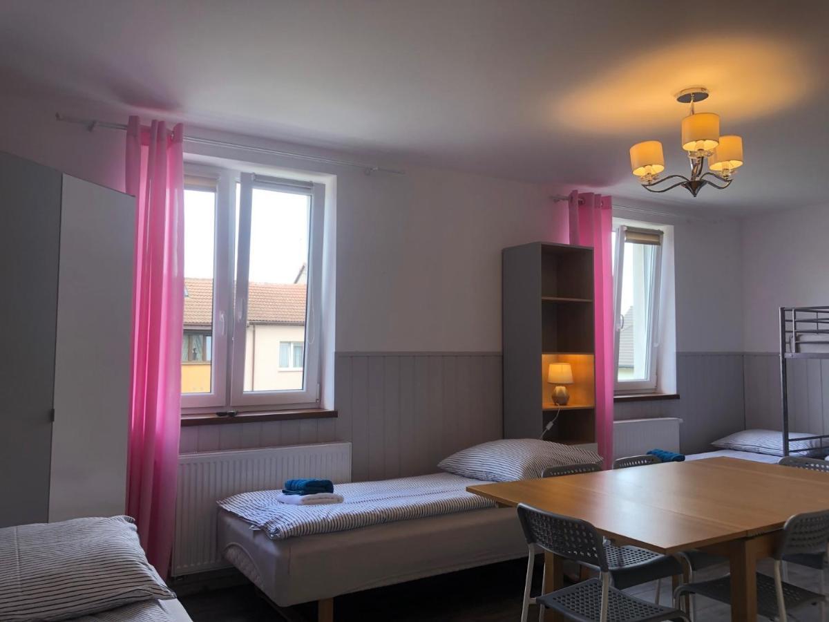 Pokoje Goscinne U Znajomej Ujście-Darłowskie Exterior photo