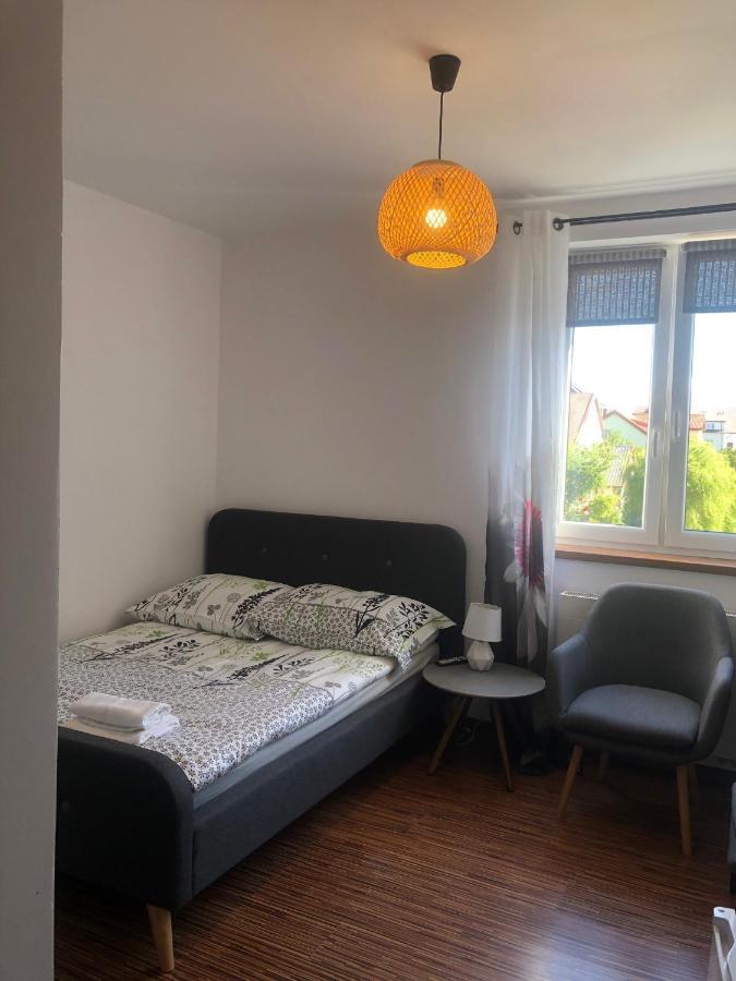 Pokoje Goscinne U Znajomej Ujście-Darłowskie Exterior photo
