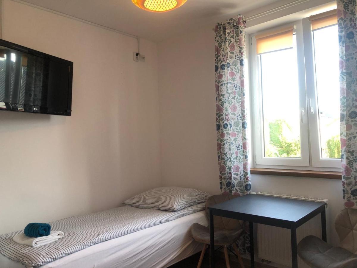 Pokoje Goscinne U Znajomej Ujście-Darłowskie Exterior photo